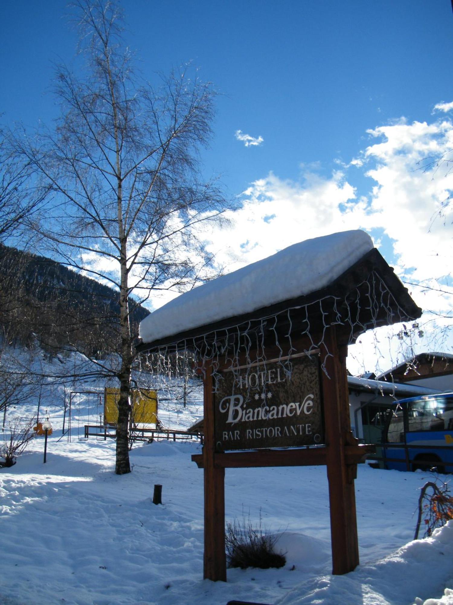 Hotel Biancaneve Cogolo Zewnętrze zdjęcie