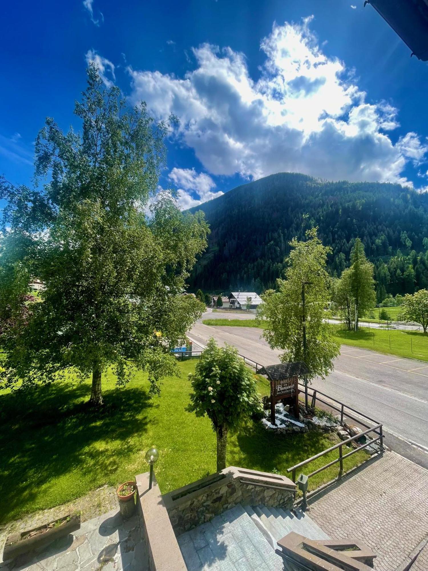 Hotel Biancaneve Cogolo Zewnętrze zdjęcie